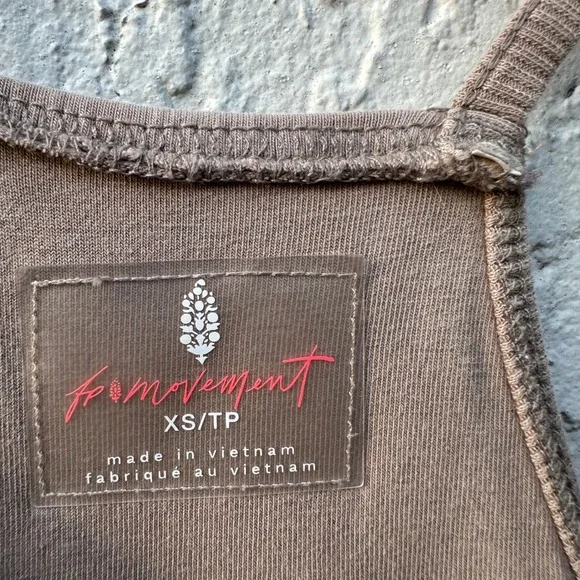 FP Movement Hot Shot Jumpsuit Romper XS Pocket Yoga Lounge Relaxed Boho Neutral - Picture 8 of 8